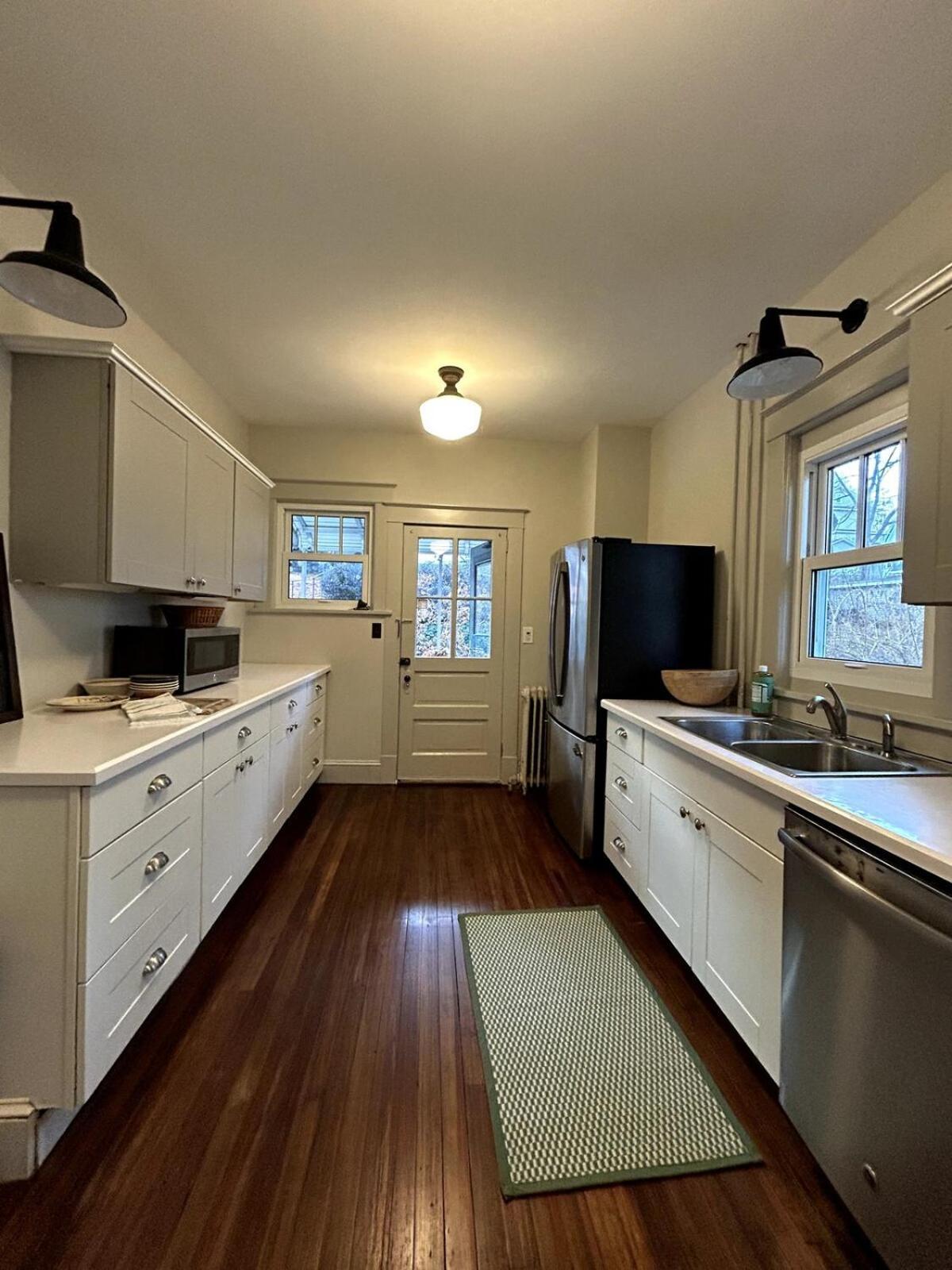 The Farmhouse At Fort Hill Peekskill Exterior photo